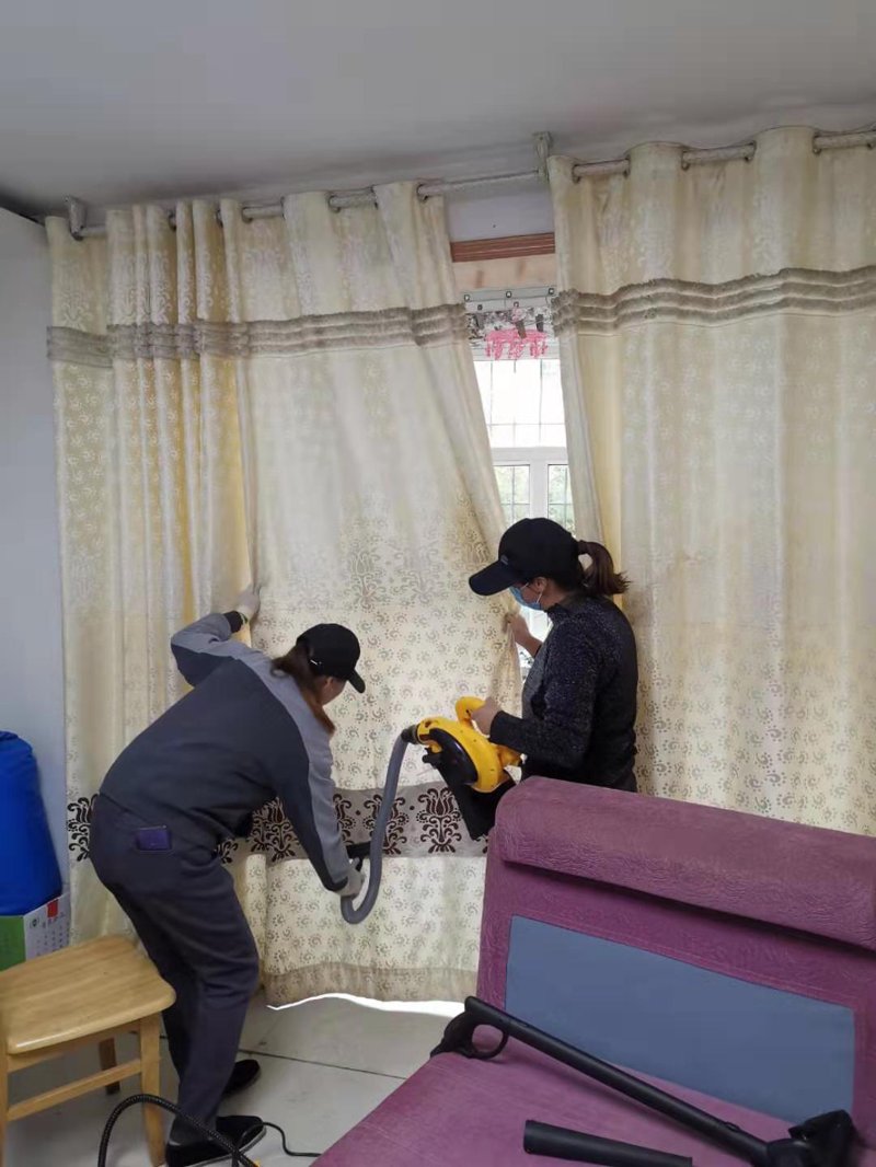 家电清洗：让家焕然一新